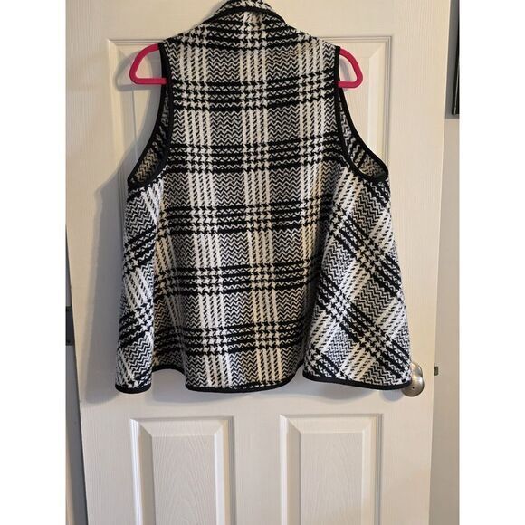 Kaari Blue Women's Black & White Plaid Open Front Sweater Vest Size S/M - Picture 8 of 10